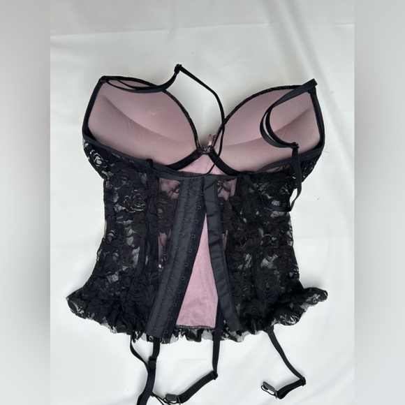 Black Lace Bodice Top - Picture 2 of 5